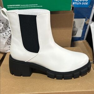 Stylish White Ankle Boots